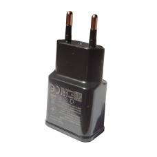 Сетевое зарядное устройство  2А черный модель EP-TA20EWE